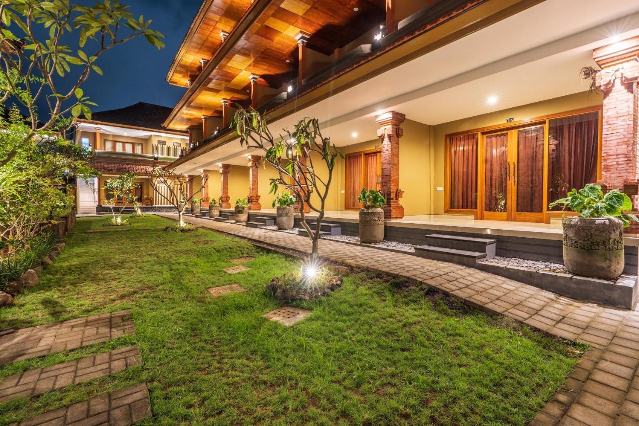 Suka Beach Inn Kuta  Exterior photo