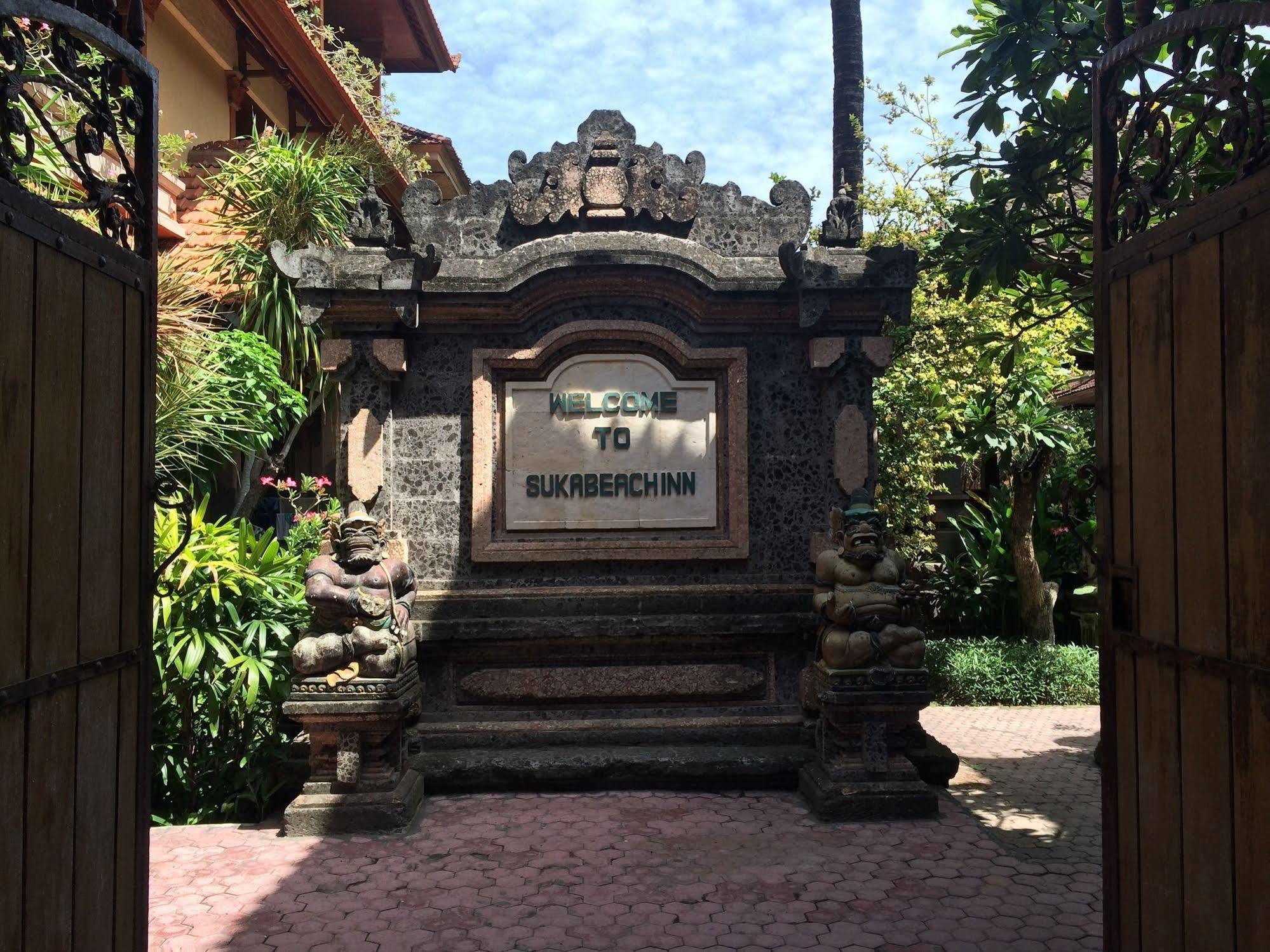 Suka Beach Inn Kuta  Exterior photo